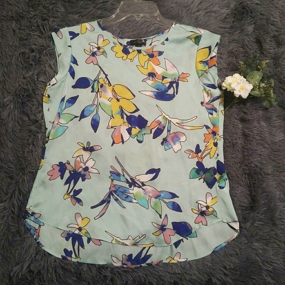 3 for $20 Nwot! The limited silky top.